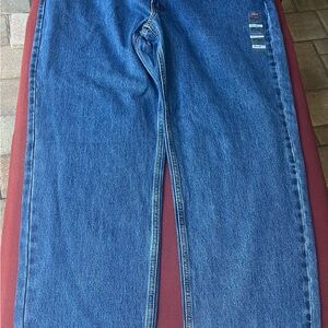 Levi's Relaxed Fit Denim Jeans new 40x32 new from pet and smoke free home